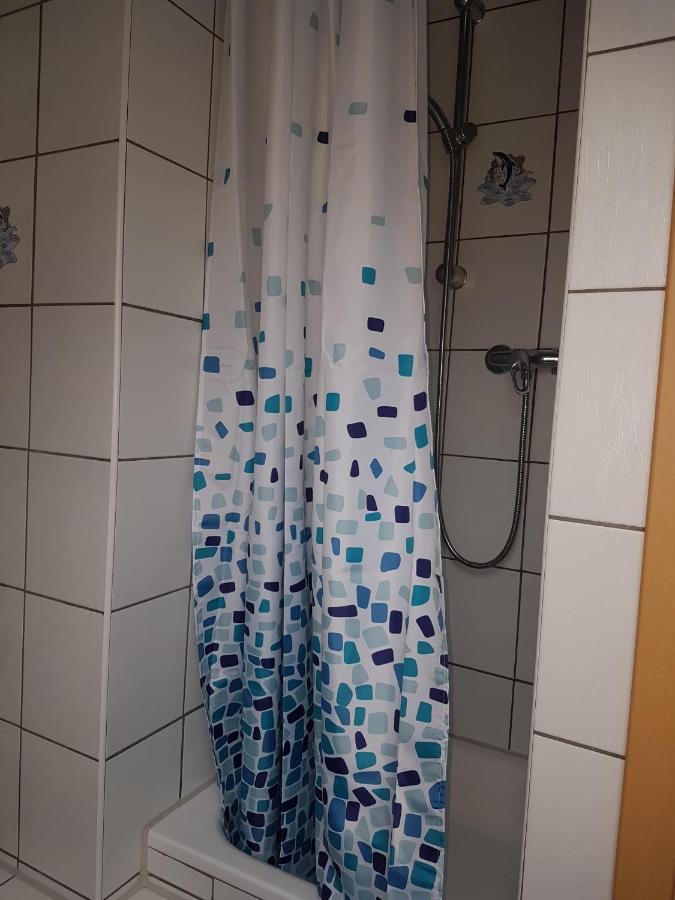 Ruhige Gemuetliche Ferienwohnung In Karlsruhe Daxlanden Fuer Monteure, Pendler, Geschaefsreisen, Wochenendreisen Екстериор снимка